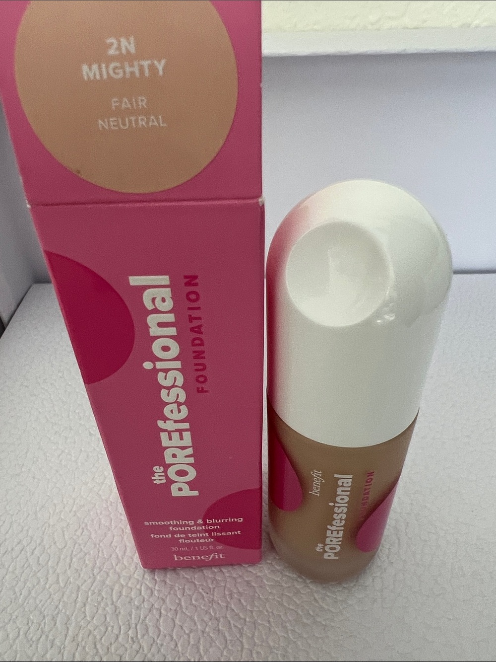 Benefit POREfessional Foundation 2N Mighty Fair Neutral